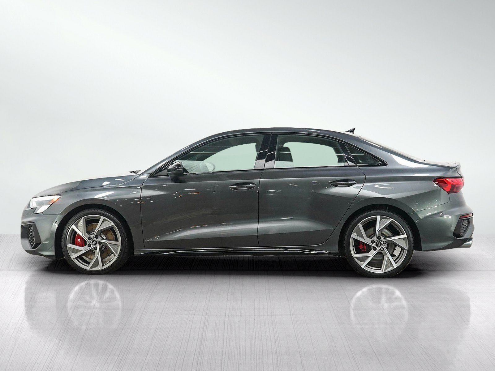 Used 2022 Audi S3 Prestige AWD/4WD image 2
