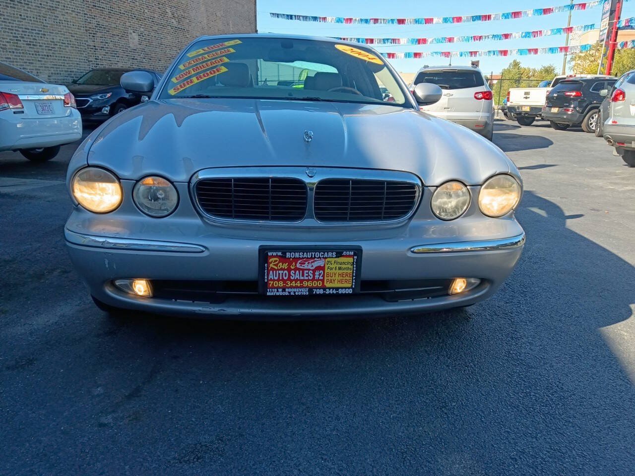 Used 2004 Jaguar XJ8 RWD image 2
