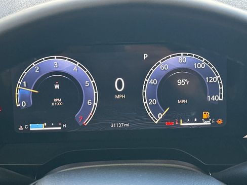 Used 2024 Jeep Grand Cherokee Altitude RWD image 26