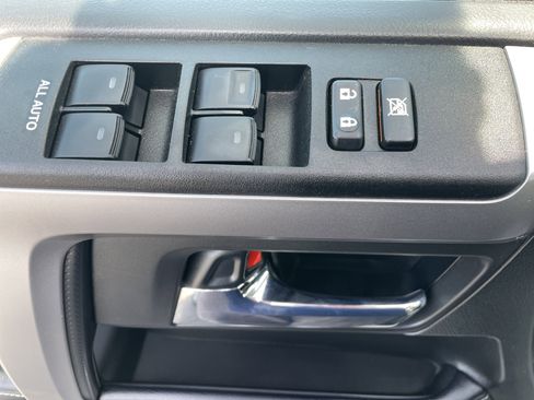 Used 2022 Toyota 4Runner TRD Sport w/ Technology Package image 10