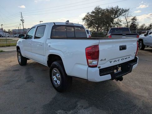 Used 2023 Toyota Tacoma SR image 6