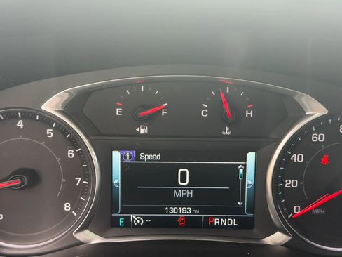 Used 2018 GMC Acadia SLT FWD image 26