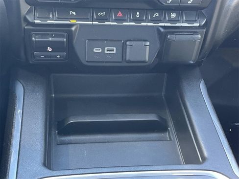 Used 2022 Chevrolet Silverado 1500 RST w/ Rally Edition image 20