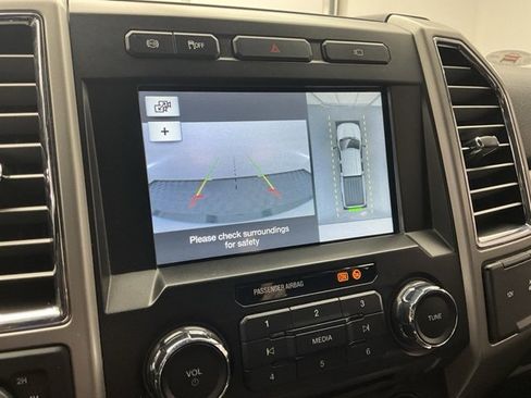 Used 2017 Ford F350 Lariat w/ Lariat Value Package image 5