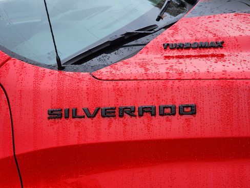 Used 2025 Chevrolet Silverado 1500 Custom w/ Rally Edition image 7