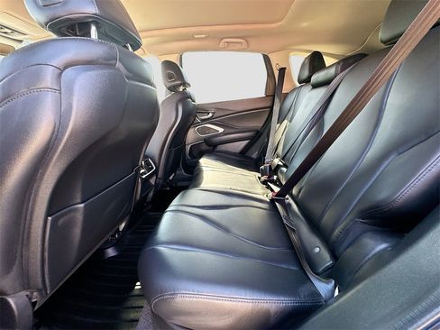 Used 2024 Acura RDX SH-AWD image 24