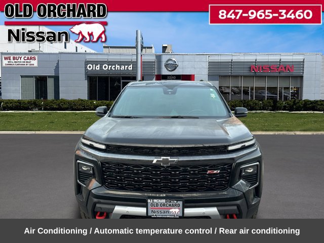 Used 2024 Chevrolet Traverse Z71 w/ Enhanced Driving Package AWD/4WD image 2