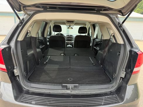 Used 2017 Dodge Journey SXT w/ Comfort/Convenience Group AWD/4WD image 13