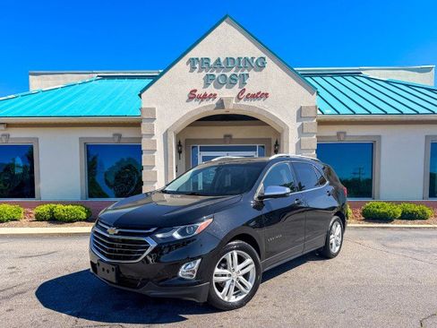 Used 2018 Chevrolet Equinox Premier FWD image 2