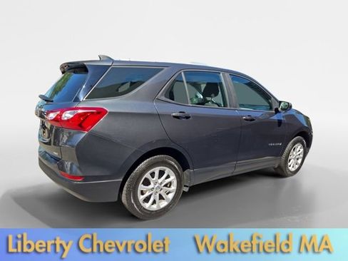 Used 2020 Chevrolet Equinox LS AWD/4WD image 3