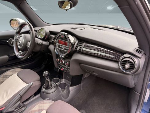 Used 2014 MINI Cooper S image 28