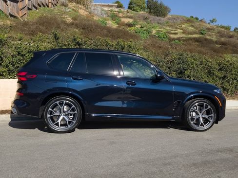 New 2026 BMW X5 xDrive50e w/ M Sport Package image 4
