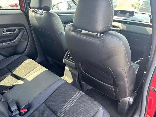 Certified 2025 MAZDA CX-50 AWD 2.5 S w/ Premium Package image 15