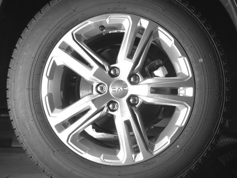 Used 2024 GMC Terrain SLE AWD/4WD image 15