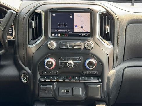 Used 2019 GMC Sierra 1500 AT4 w/ AT4 Premium Package AWD/4WD image 24