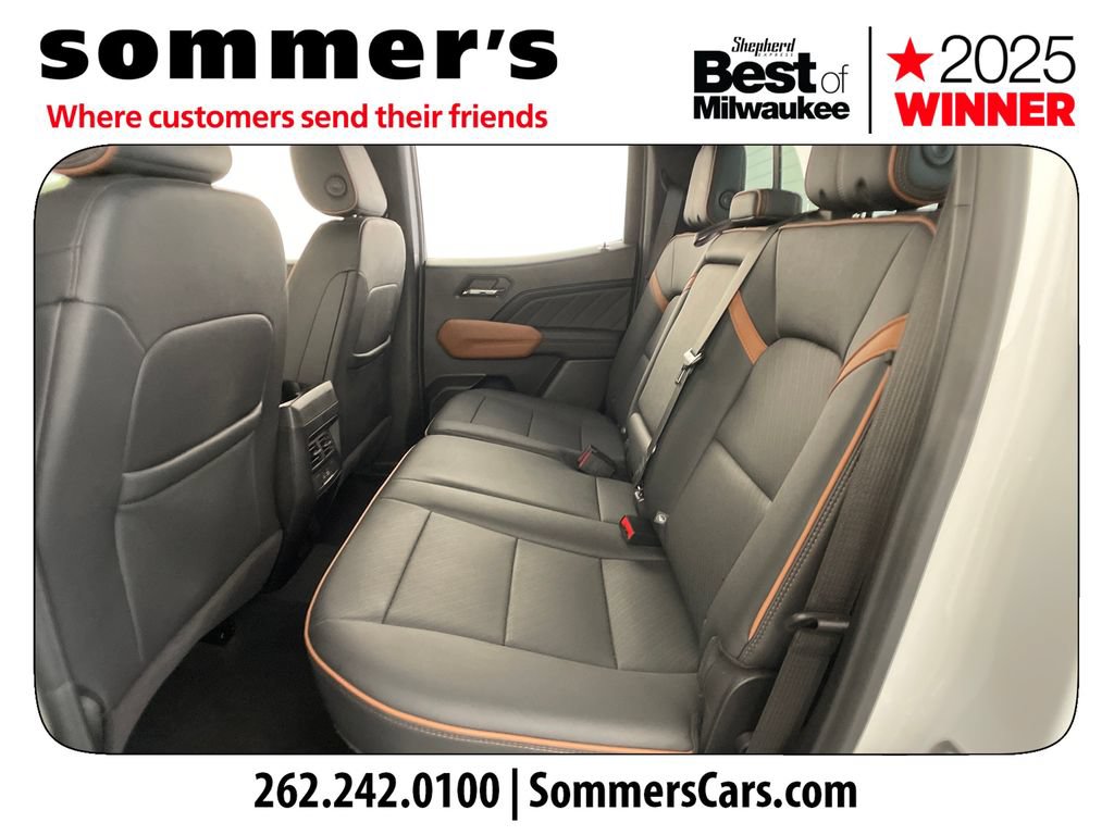 Used 2024 GMC Canyon AT4 w/ AT4 Premium Package AWD/4WD image 22