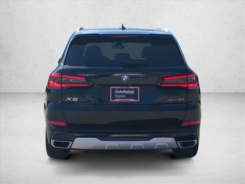 Used 2021 BMW X5 xDrive40i w/ Premium Package 3 image 7