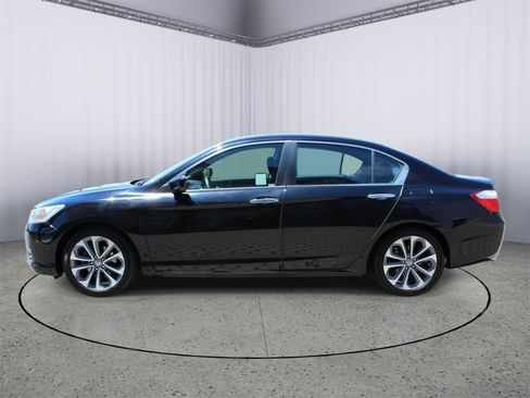 Used 2015 Honda Accord Sport image 5