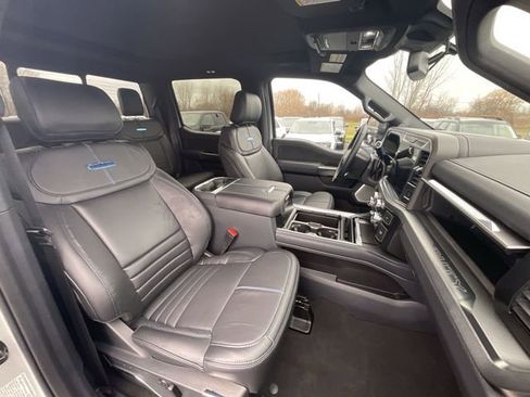 New 2026 Ford F250 Platinum w/ Tremor Off-Road Package image 25