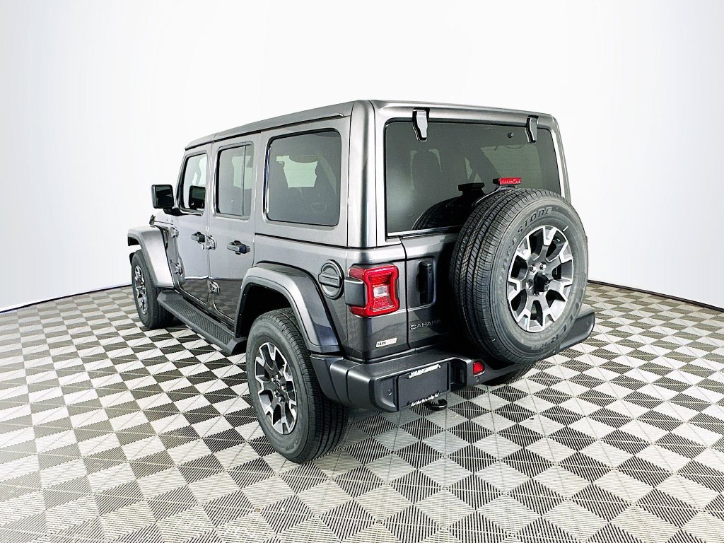 New 2026 Jeep Wrangler Unlimited Sahara AWD/4WD image 7