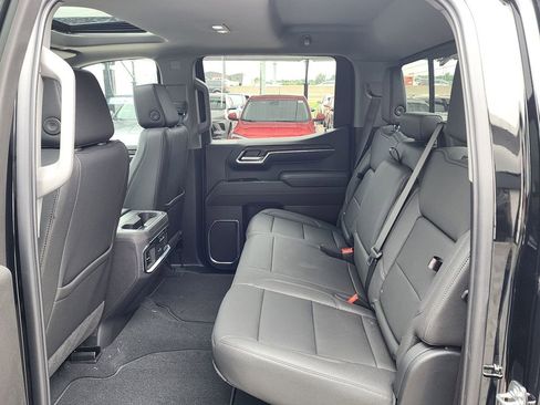 New 2026 GMC Sierra 1500 SLT w/ SLT Premium Plus Package AWD/4WD image 43