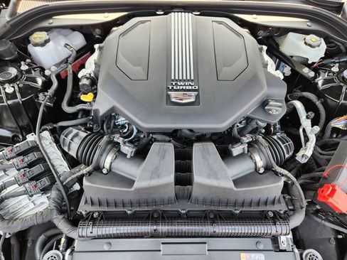 New 2026 Cadillac CT5 V w/ Technology Package AWD/4WD image 22
