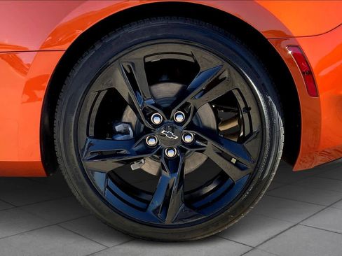 Used 2023 Chevrolet Camaro LT w/ RS Package image 10