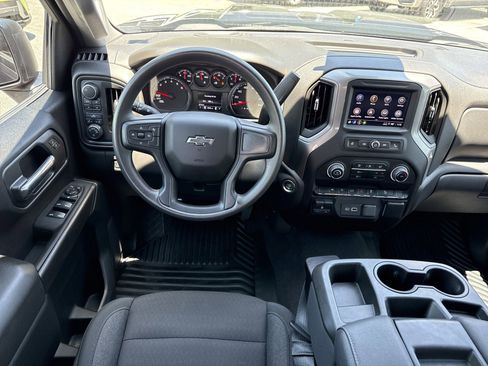Used 2024 Chevrolet Silverado 1500 Custom Trail Boss w/ LPO, Dark Essentials Package AWD/4WD image 15