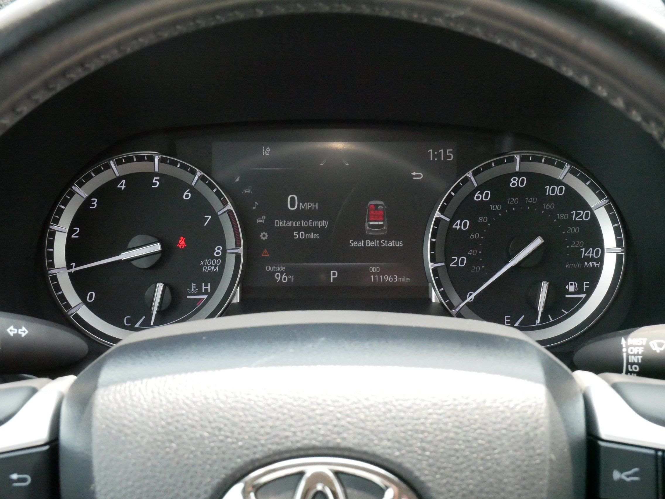 Used 2022 Toyota Highlander XLE AWD/4WD image 21