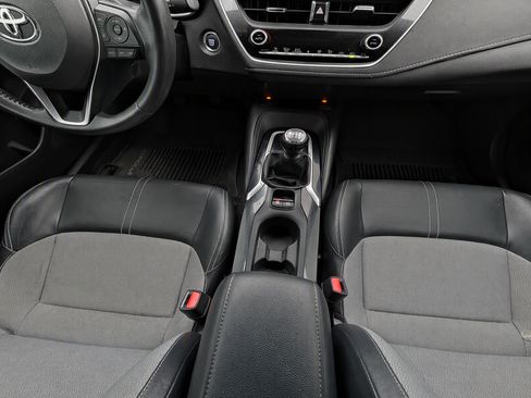 Used 2019 Toyota Corolla XSE FWD image 14