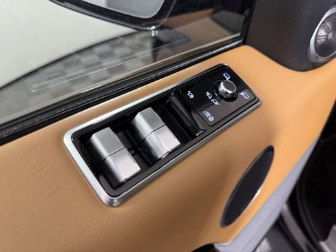Used 2019 Land Rover Range Rover Sport Autobiography image 11