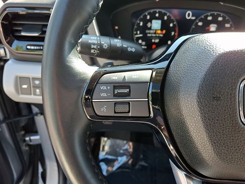 Certified 2023 Honda Pilot Elite image 22
