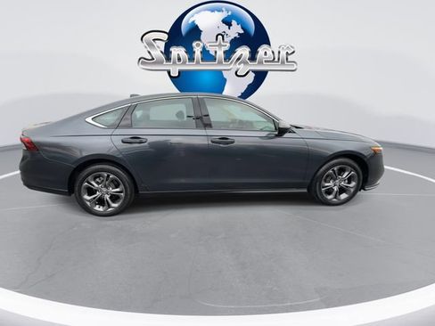 Used 2023 Honda Accord EX image 10