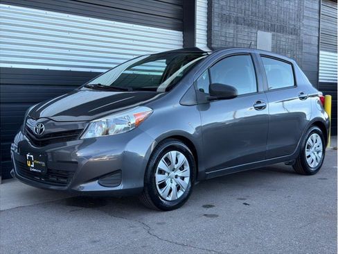 Used 2013 Toyota Yaris LE FWD image 5