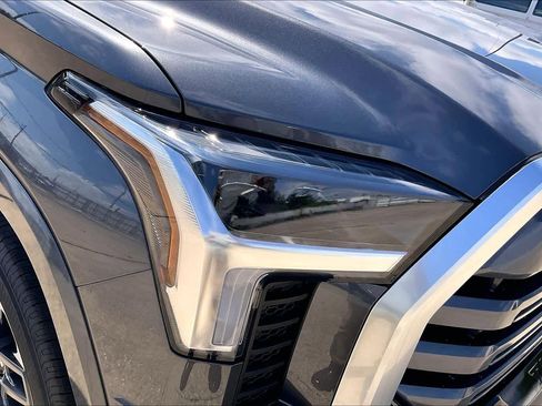 New 2026 Toyota Tundra Limited AWD/4WD image 13