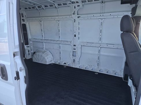 Used 2023 RAM ProMaster 2500 image 10