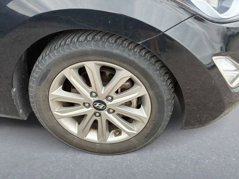 Used 2015 Hyundai Elantra SE w/ Option Group 02 image 5