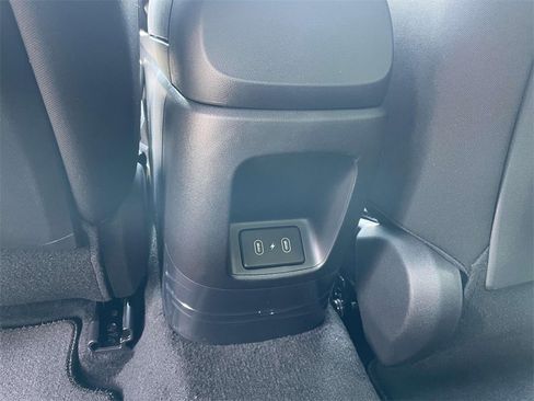 New 2025 Hyundai Elantra Sport w/ Cargo Package image 11