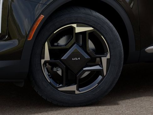 New 2026 Kia Sportage EX FWD image 9
