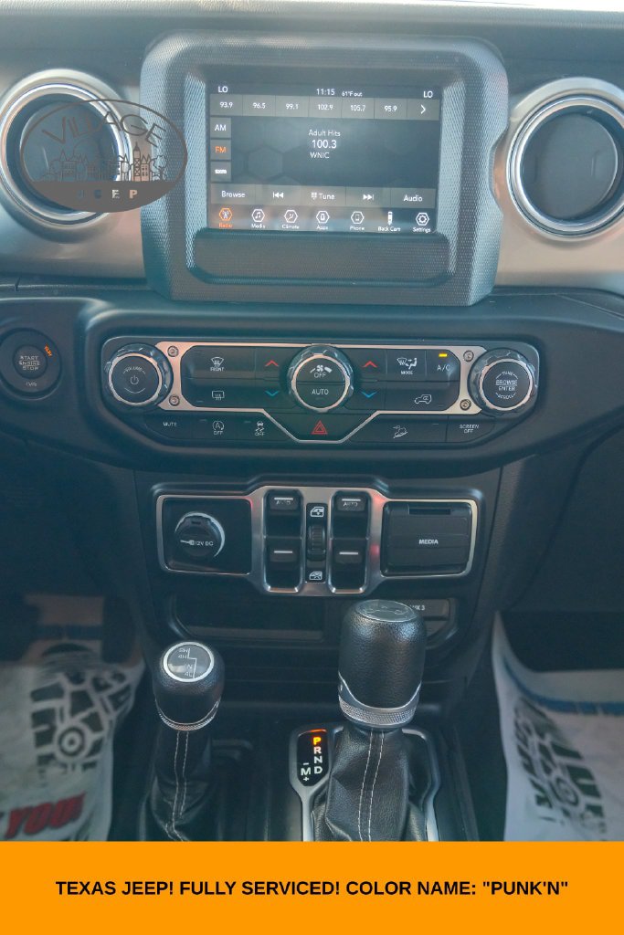 Used 2019 Jeep Wrangler Unlimited Sahara AWD/4WD image 21