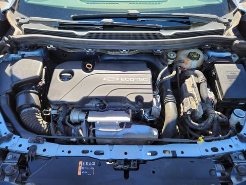 Used 2017 Chevrolet Cruze LT image 20