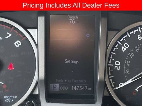 Used 2016 Toyota Tacoma SR5 w/ Towing Package RWD image 26