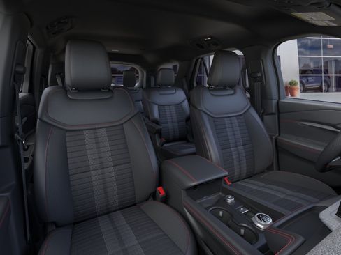 New 2026 Ford Explorer ST-Line w/ ST-Line Street Pack RWD image 25
