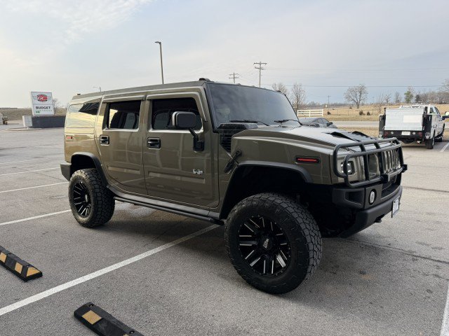 Used 2005 HUMMER H2 w/ Preferred Equipment Group AWD/4WD image 3