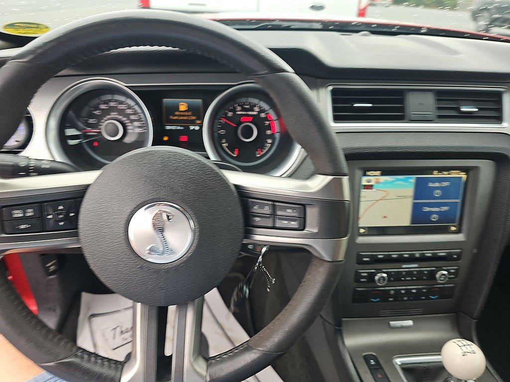 Used 2013 Ford Mustang Shelby GT500 RWD image 10