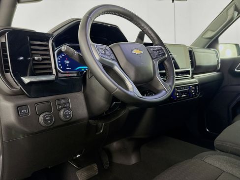 Used 2026 Chevrolet Silverado 1500 RST RWD image 21