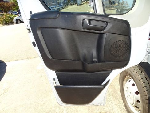 Used 2019 RAM ProMaster 2500 image 14