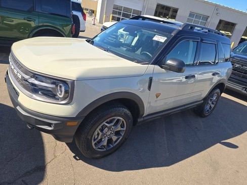 Used 2024 Ford Bronco Sport Badlands image 2