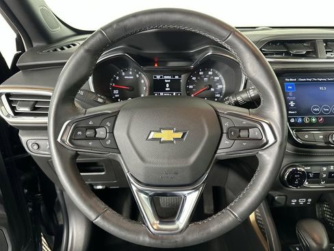 Used 2023 Chevrolet TrailBlazer ACTIV w/ Convenience Package image 14