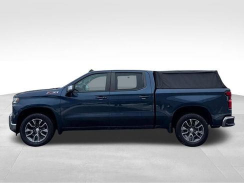 Used 2021 Chevrolet Silverado 1500 LT w/ Z71 Off-Road Package image 10